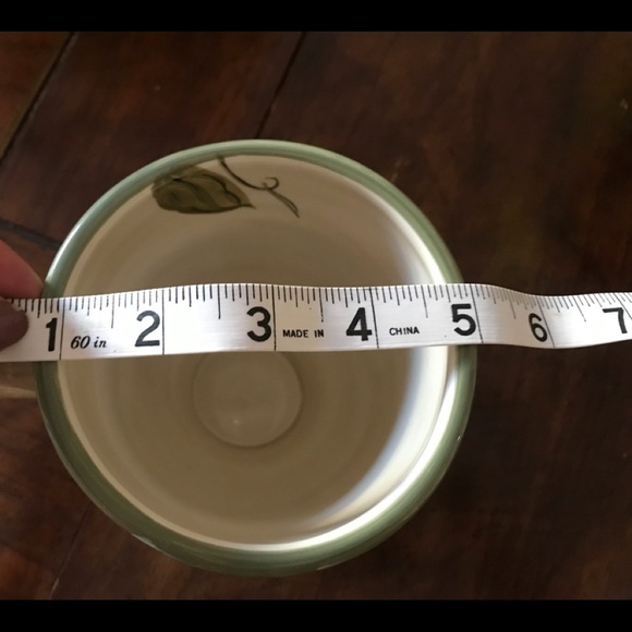 Tabletops Unlimited, Francesca Mugs - Picture 4 of 5